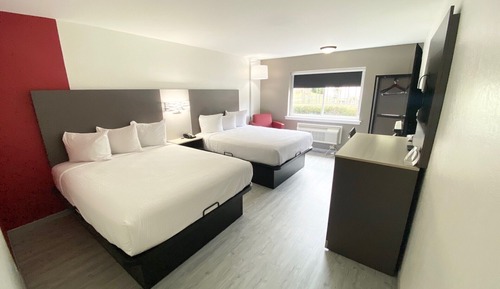 Room, 2 Queen Beds, Non Smoking (Interior Entrance)