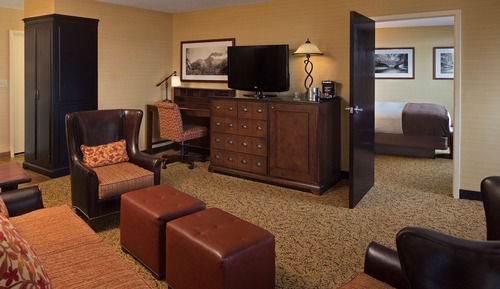 Suite, 1 King Bed, Non Smoking