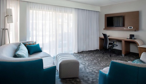 Deluxe Room, 1 King Bed