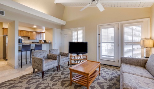 Suite, 2 Queen Beds, Non Smoking, Kitchen (Living Room;with Sofabed)