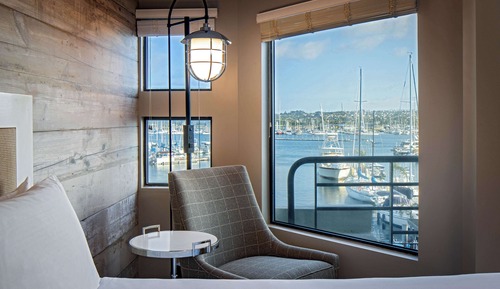 Suite, 2 Queen Beds (Marina)