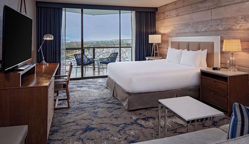 Suite, Ocean View, Corner