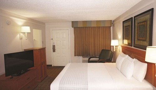 Deluxe Room, 1 King Bed, Non Smoking