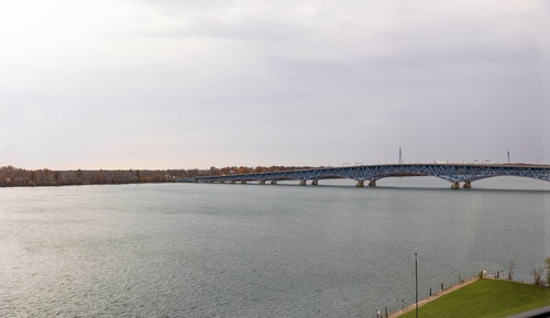 Premium Room, 1 King Bed, River View