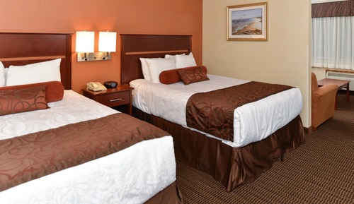 Suite, 2 Queen Beds, Non Smoking (Oversized Room;Third bed is a Sofabed)