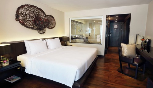 Junior Suite, 1 King Bed, Non Smoking, Ocean View (Balcony)