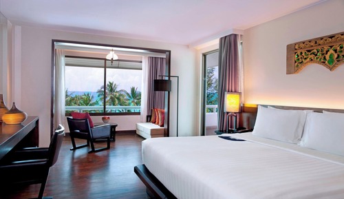 Room, 1 King Bed, Non Smoking, Ocean View (Terrace)