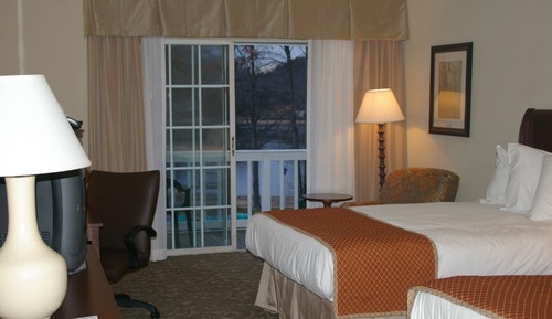 Deluxe Single Room, 2 Double Beds