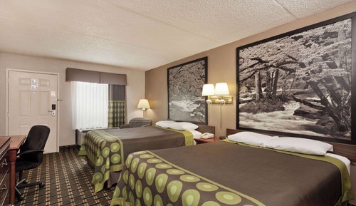 Standard Room, 2 Queen Beds, Non Smoking