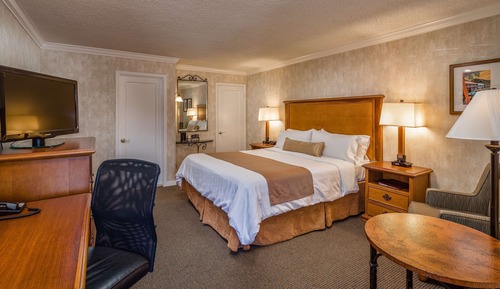 Standard Room, 1 King Bed, Non Smoking