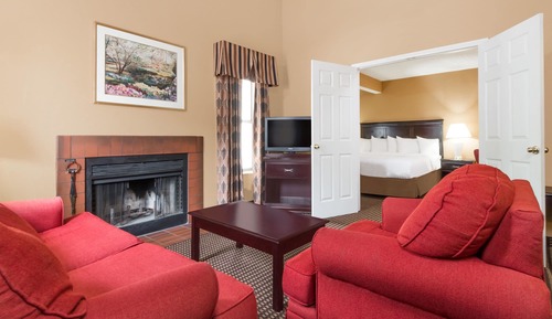 Suite, Multiple Beds, Non Smoking (One-Bedroom)