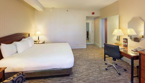 King Deluxe room