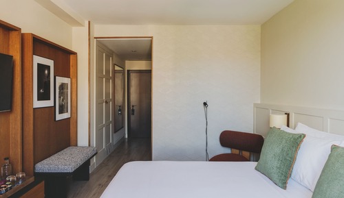 Standard Double Room (exterior)