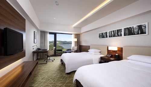 Executive Room, 2 Twin Beds, Lake View