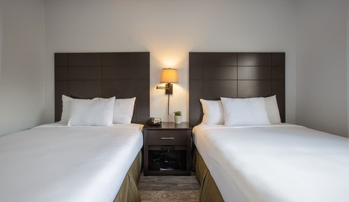 Standard Room, 2 Double Beds (Guest Room at the Oaks)