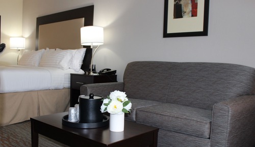 Standard Room, 1 King Bed