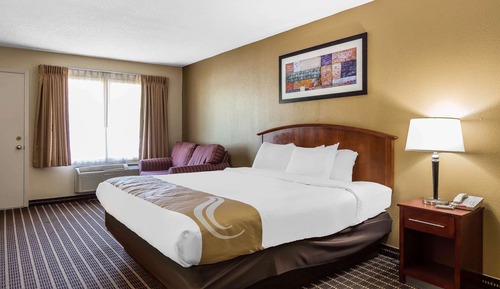 Standard Room, 1 King Bed, Non Smoking