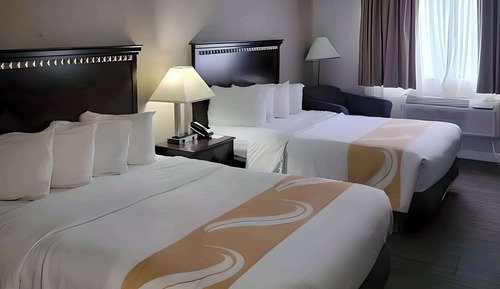 Standard Room, 2 Queen Beds, Non Smoking