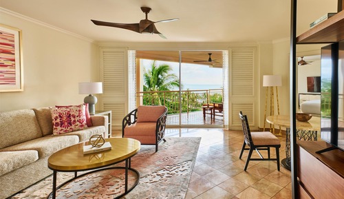 Suite, 1 Bedroom, Transfer Shower, Garden View (Accessible Suite)