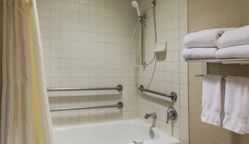 Traditional Room, 2 Double Beds, Accessible