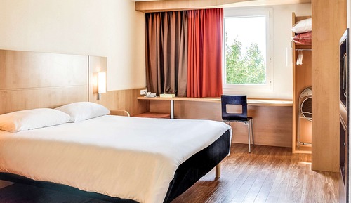 Standard Room, Multiple Beds
