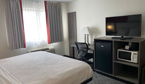 Suite, 1 Bedroom, Non Smoking (1 King Bed)