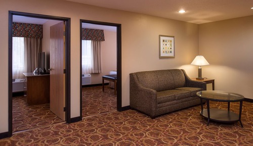 Suite, Multiple Beds, Non Smoking, Kitchen (Living Room)