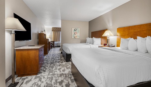 Standard Room, Multiple Beds, Non Smoking, Refrigerator & Microwave (1 king and 2 queen beds)