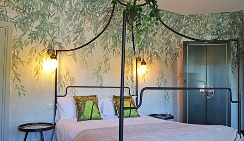 Riverview Suite