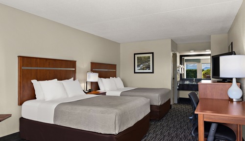 Room, 2 Queen Beds, Accessible, Non Smoking