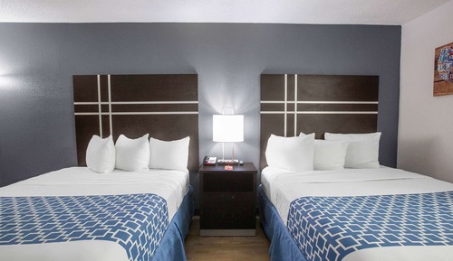 Standard Room, 2 Queen Beds, Non Smoking