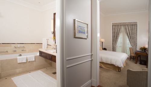 Superior Room, Partial Ocean View