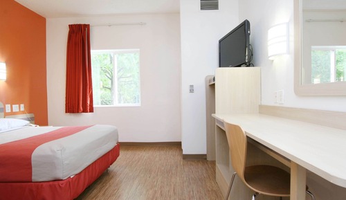 Standard Room, 1 Double Bed, Accessible, Non Smoking