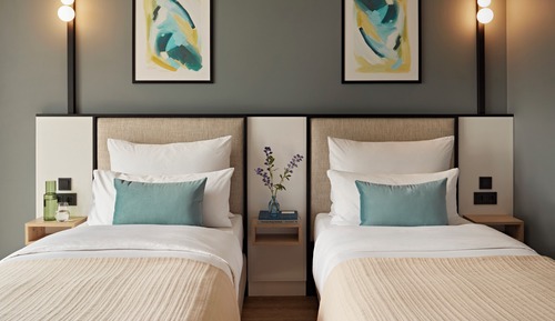 Medium Room - Twin Beds