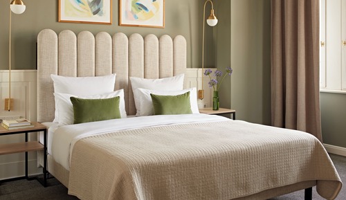 1 Bedroom Apartment with Sofa Bed