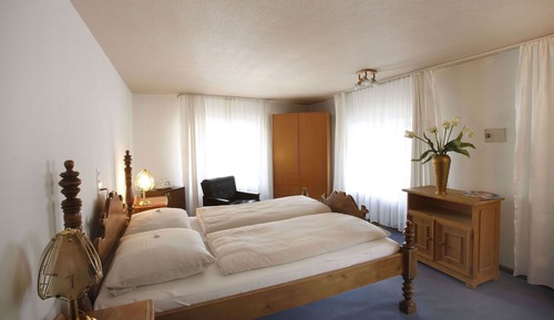 Classic Double Room