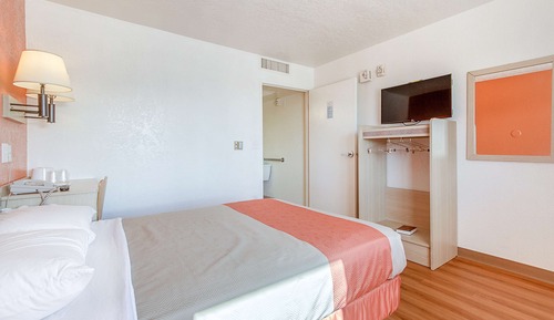 Premium Room, 1 Double Bed, Accessible, Non Smoking