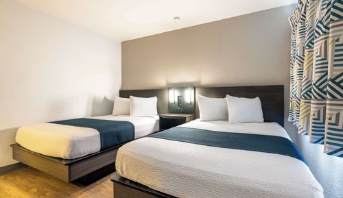 Deluxe Room, 2 Double Beds, Non Smoking, Refrigerator & Microwave