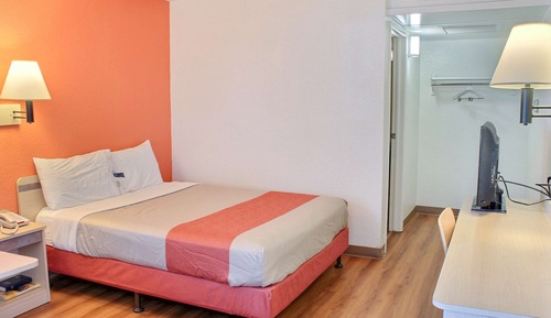 Deluxe Room, 1 Double Bed, Accessible, Non Smoking