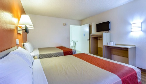 Standard Room, 2 Queen Beds, Accessible, Non Smoking