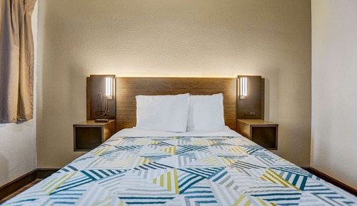 Standard Room, 1 Double Bed, Accessible, Non Smoking