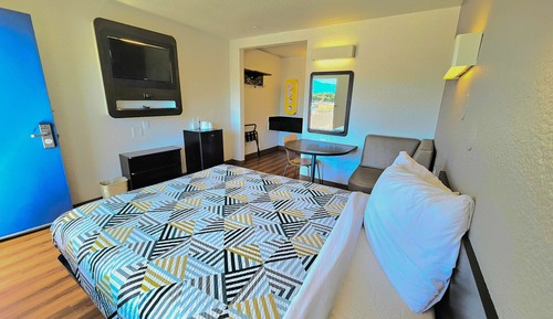 Standard Room, 1 Double Bed, Accessible, Non Smoking