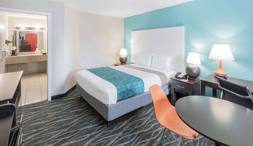 Room, 1 King Bed, Accessible, Non Smoking