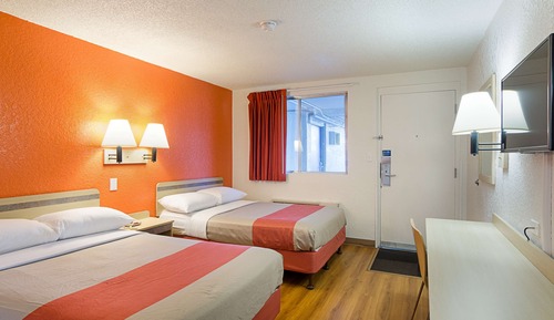 Standard Room, 2 Double Beds, Non Smoking