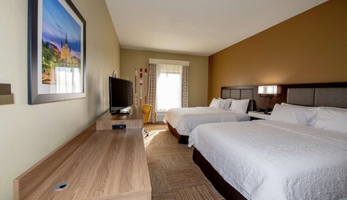 Room, 2 Queen Beds, Accessible, Non Smoking