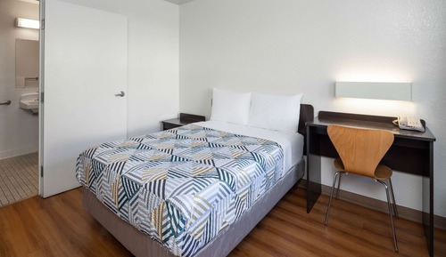 Standard Room, 1 Double Bed, Accessible, Non Smoking