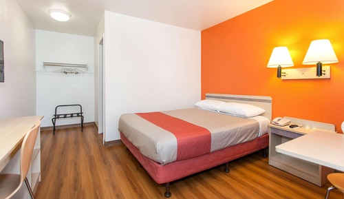 Standard Room, 1 Double Bed, Accessible, Non Smoking