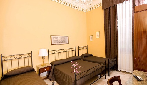 Quadruple Room, Private Bathroom
