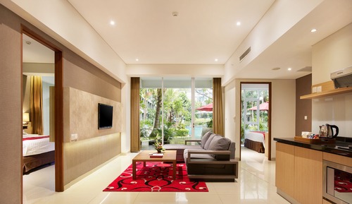 Family Room, 3 Bedrooms, Pool Access