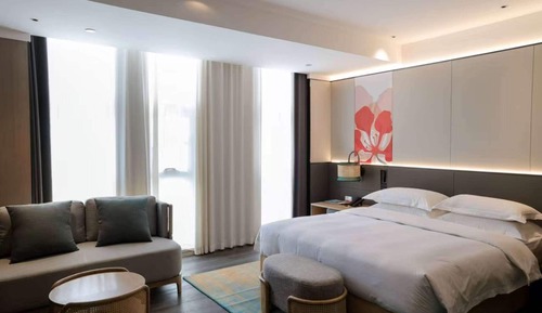 Superior Room, 1 King Bed